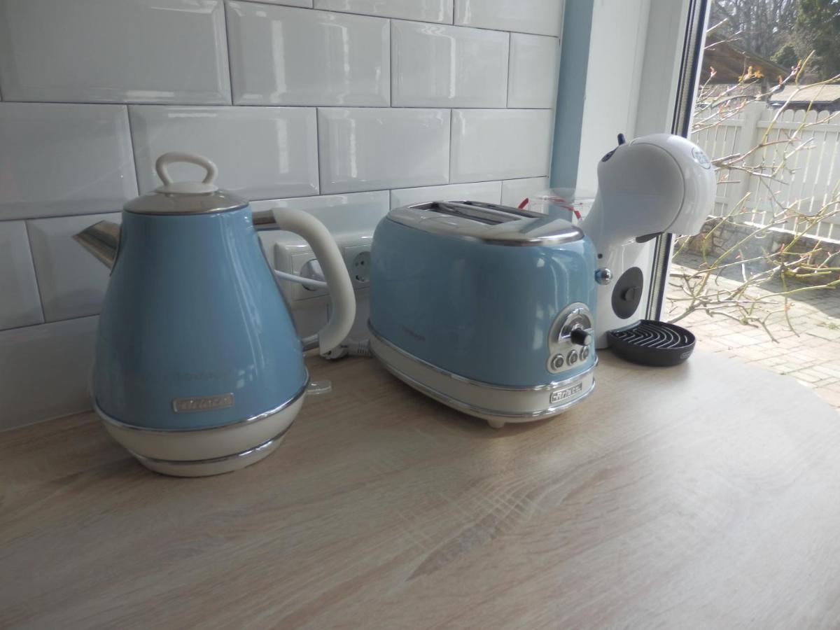 House, Garden & Sauna. Free Parking. Train Stop-200 M. Sea-1 Km. Jūrkalne 외부 사진